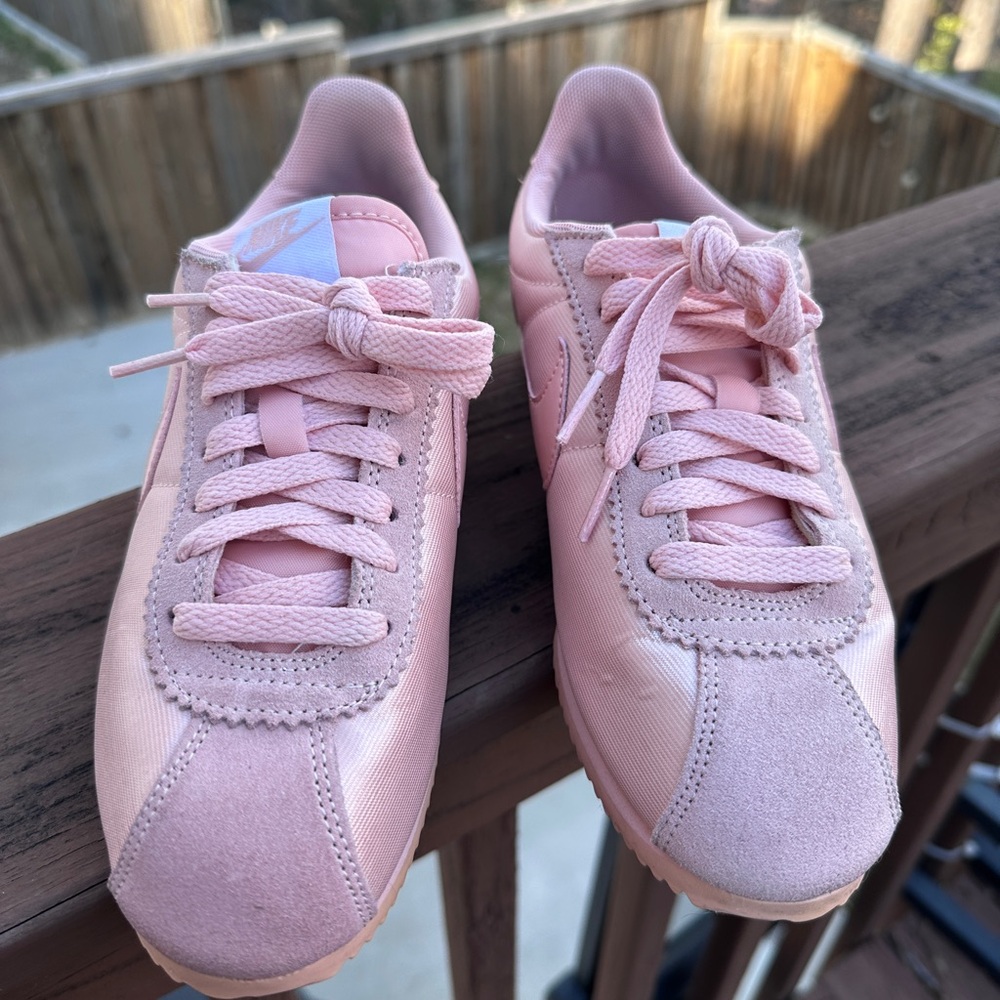 Nike Cortez Women's Pink Sneakers